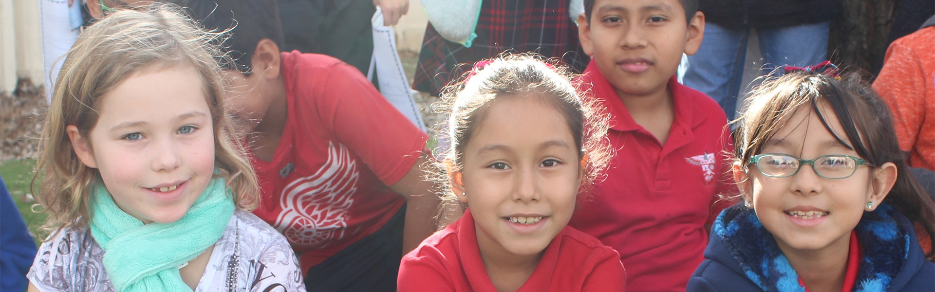 Walnut Hill Elementary and Lamplighter School Pen Pal Program